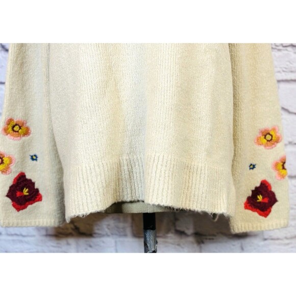 Cliche Womens Floral‎ Embroidered Wool Blend Beige Sweater Fuzzy Knit Curvy 1X - Picture 7 of 10